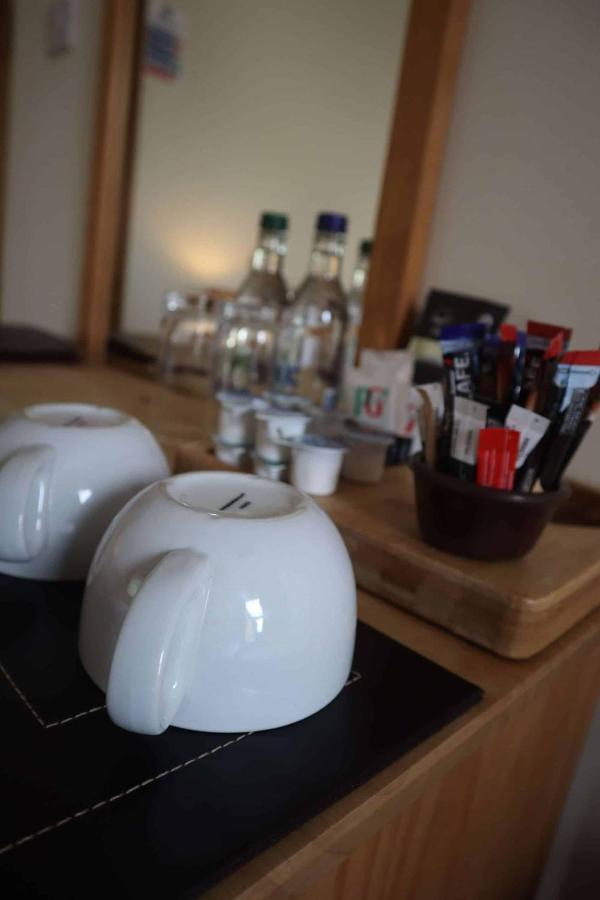 The Hare & Hounds Inn Foulridge Bagian luar foto